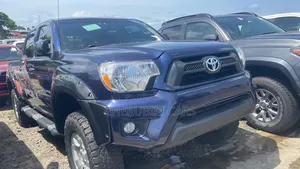 Toyota Tacoma Double Cab 4x4 4.0L V6 5-Speed Automatic 2013 Blue