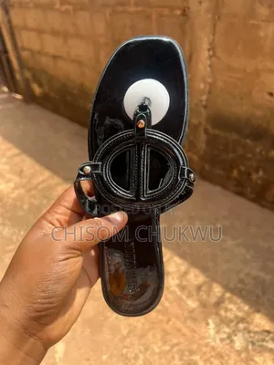 Ladies Shoes/Slippers Fully Boxed