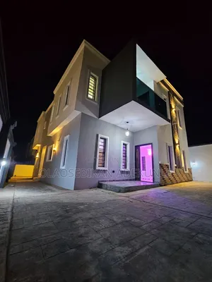 4bdrm Duplex in Kolapo Ishola Gra, Akobo for sale