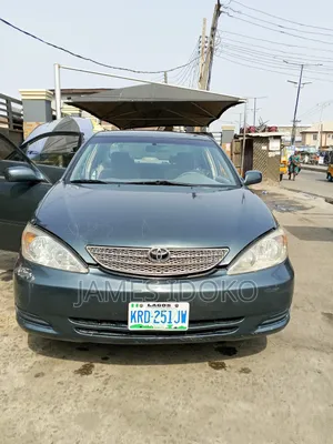 Toyota Camry LE 4dr Sedan (2.4L 4cyl 4A) 2004 Green