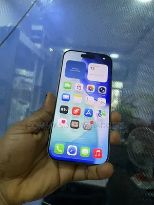 Apple iPhone 16 Pro 128 GB Gray