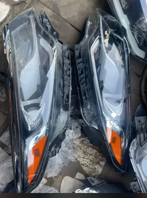 Set Head Lamp Kia Optima 2018