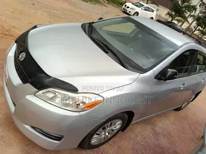 Toyota Matrix 2010 Silver
