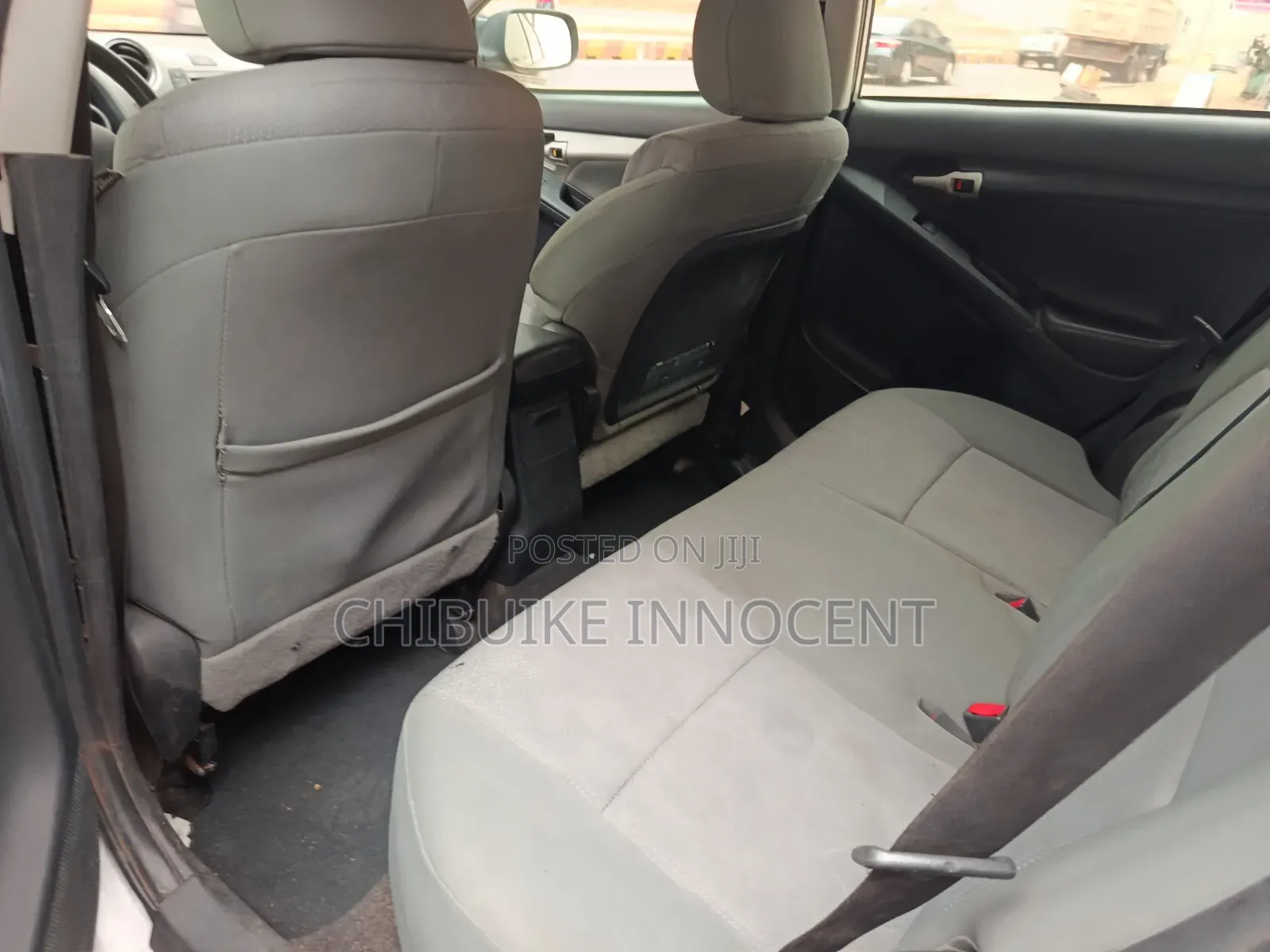Toyota Matrix 2010 Silver