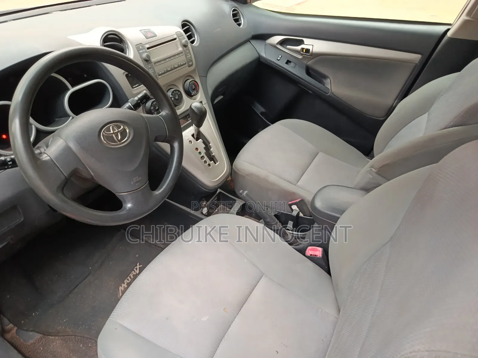 Toyota Matrix 2010 Silver
