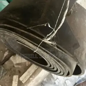 Heavy-Duty Industrial Rubber Conveyor Belt Roll