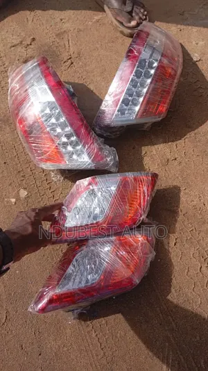 Complete Back Light Toyota Camry 2010