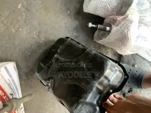 Engine Sump Dodge Dart 2015