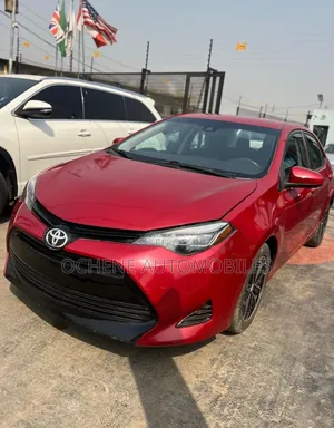 Toyota Corolla LE (1.8L 4cyl 2A) 2019 Red