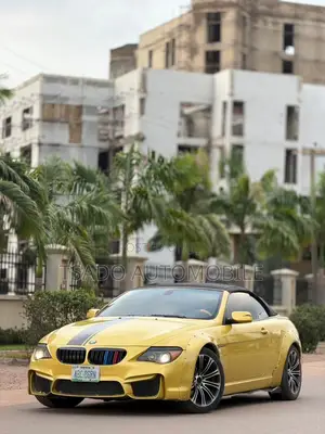 BMW M6 2010 Yellow