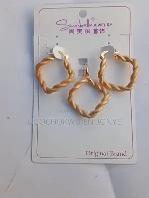 Gold Jewelry Set