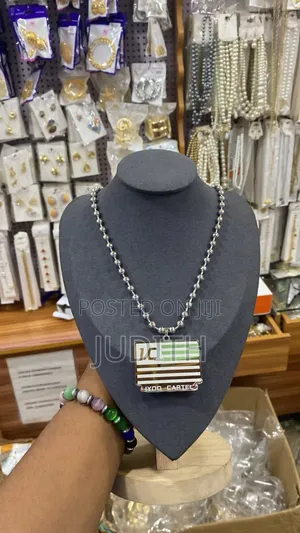 Iyoo Catel Necklace