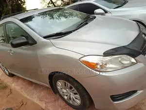 Toyota Matrix 2010 Silver