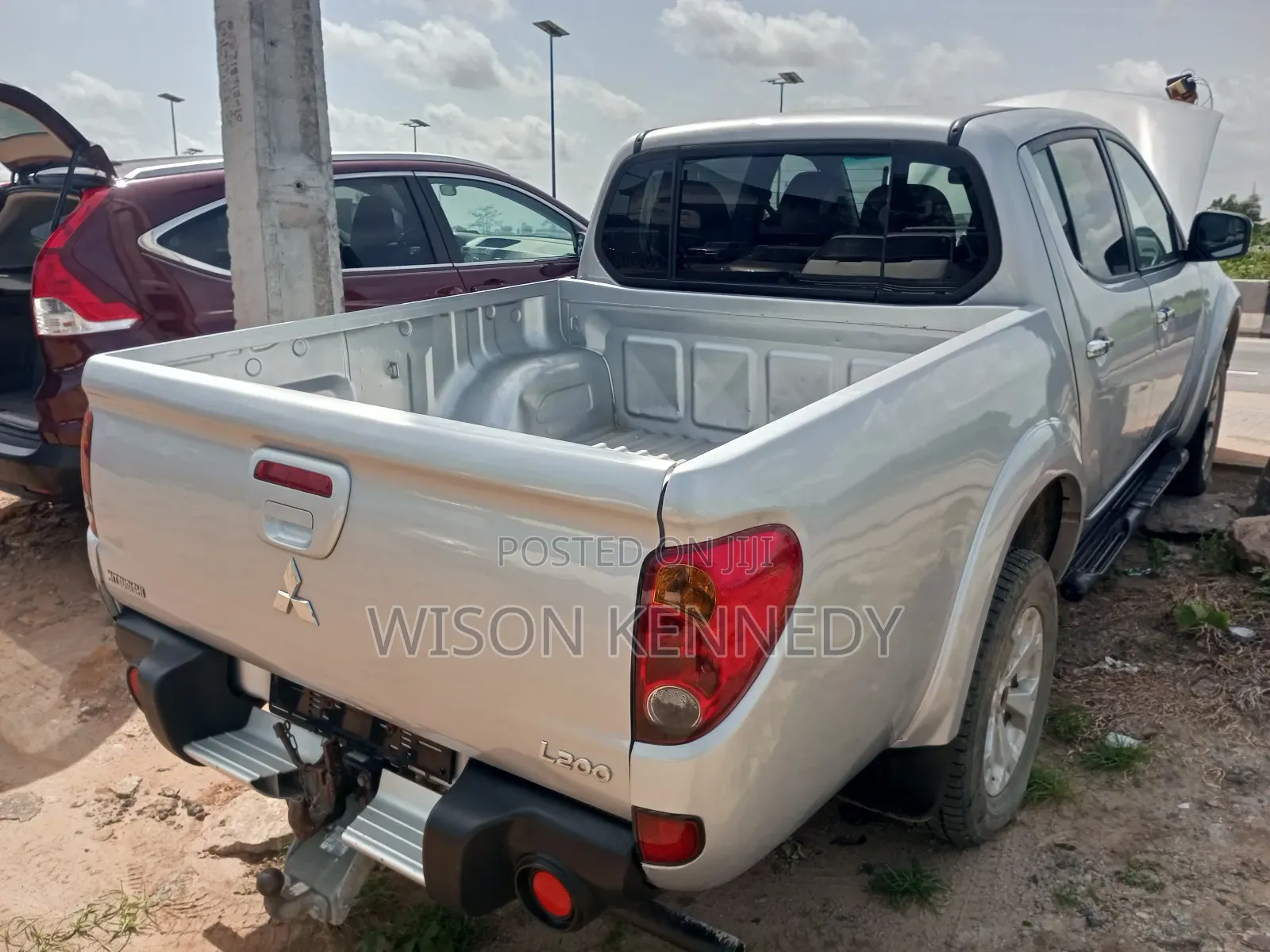 Mitsubishi L200 2010 White