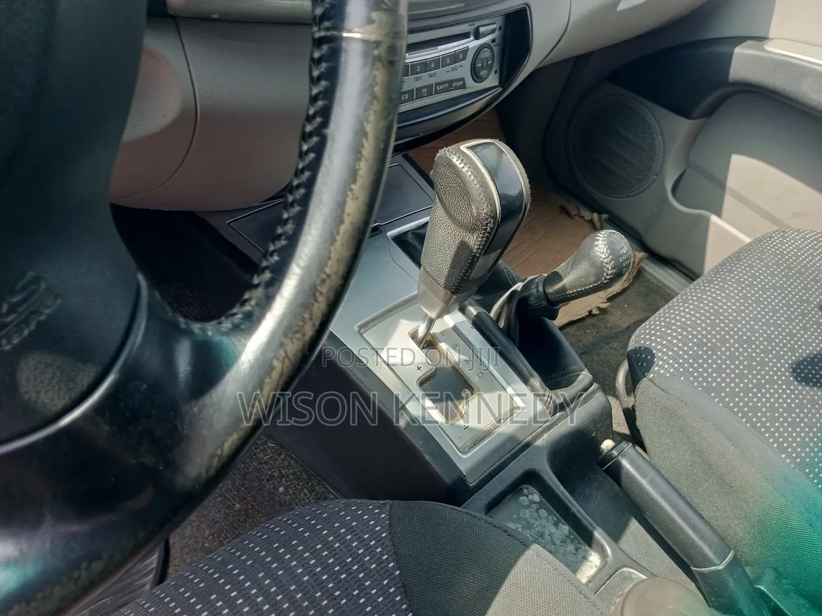 Mitsubishi L200 2010 White