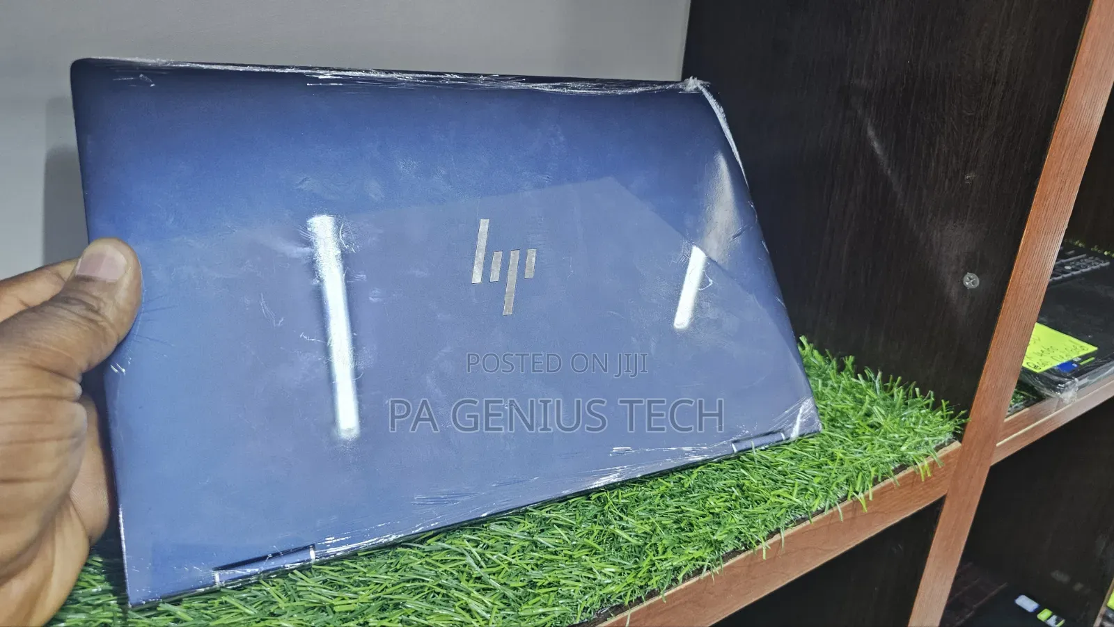 Laptop HP Dragonfly G3 8GB Intel Core i5 SSD 256GB