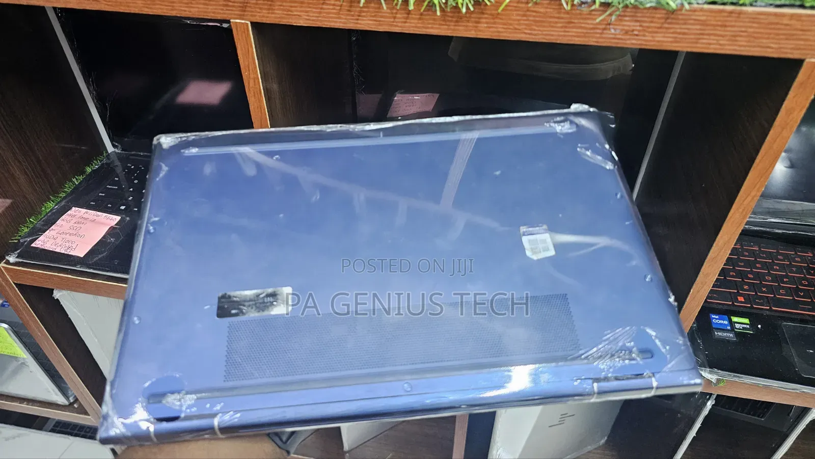 Laptop HP Dragonfly G3 8GB Intel Core i5 SSD 256GB