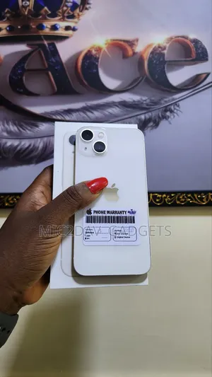 Apple iPhone 13 256 GB White