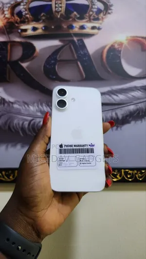 Apple iPhone 16 256 GB White