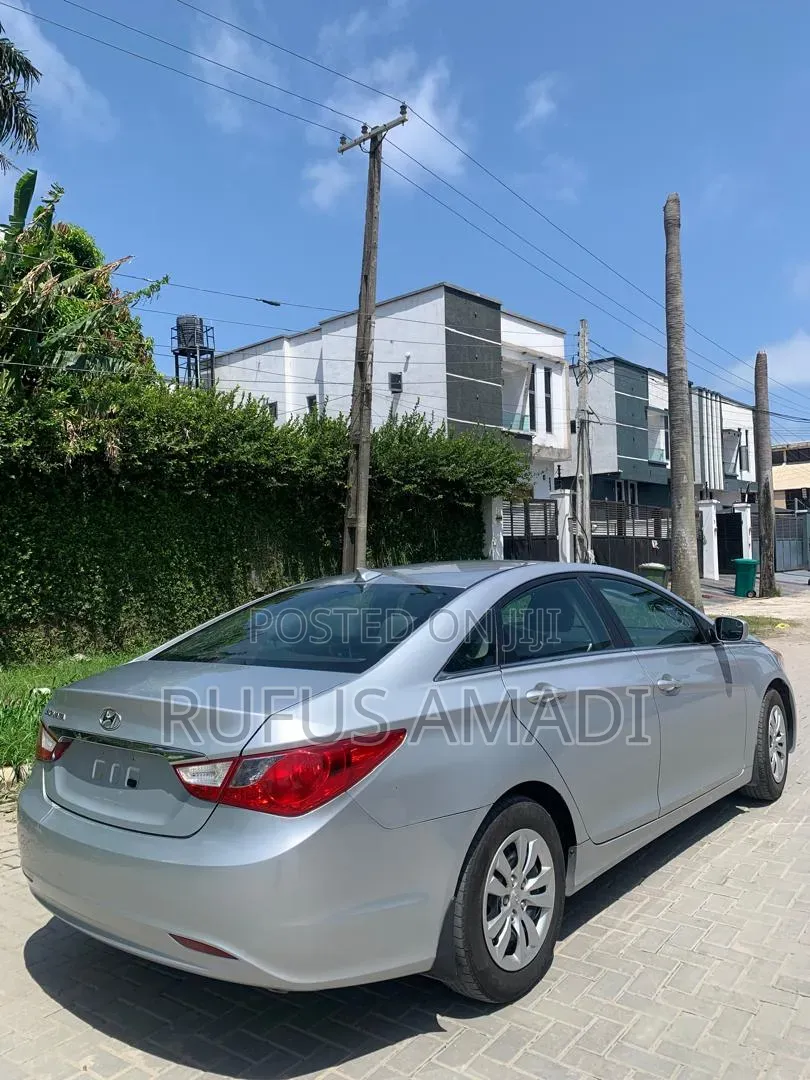 Hyundai Sonata 2012 Silver