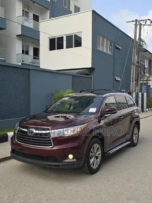 Toyota Highlander Limited V6 4x2 (3.5L 6cyl 6A) 2016 Burgundy