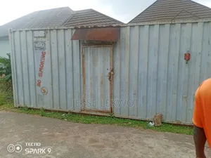 Fairly Used Begger Container.