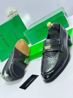 Elegant Bottega Veneta Men’S Loafers