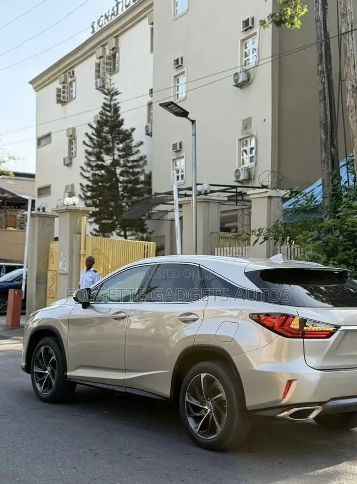 Lexus RX 2016 Gold