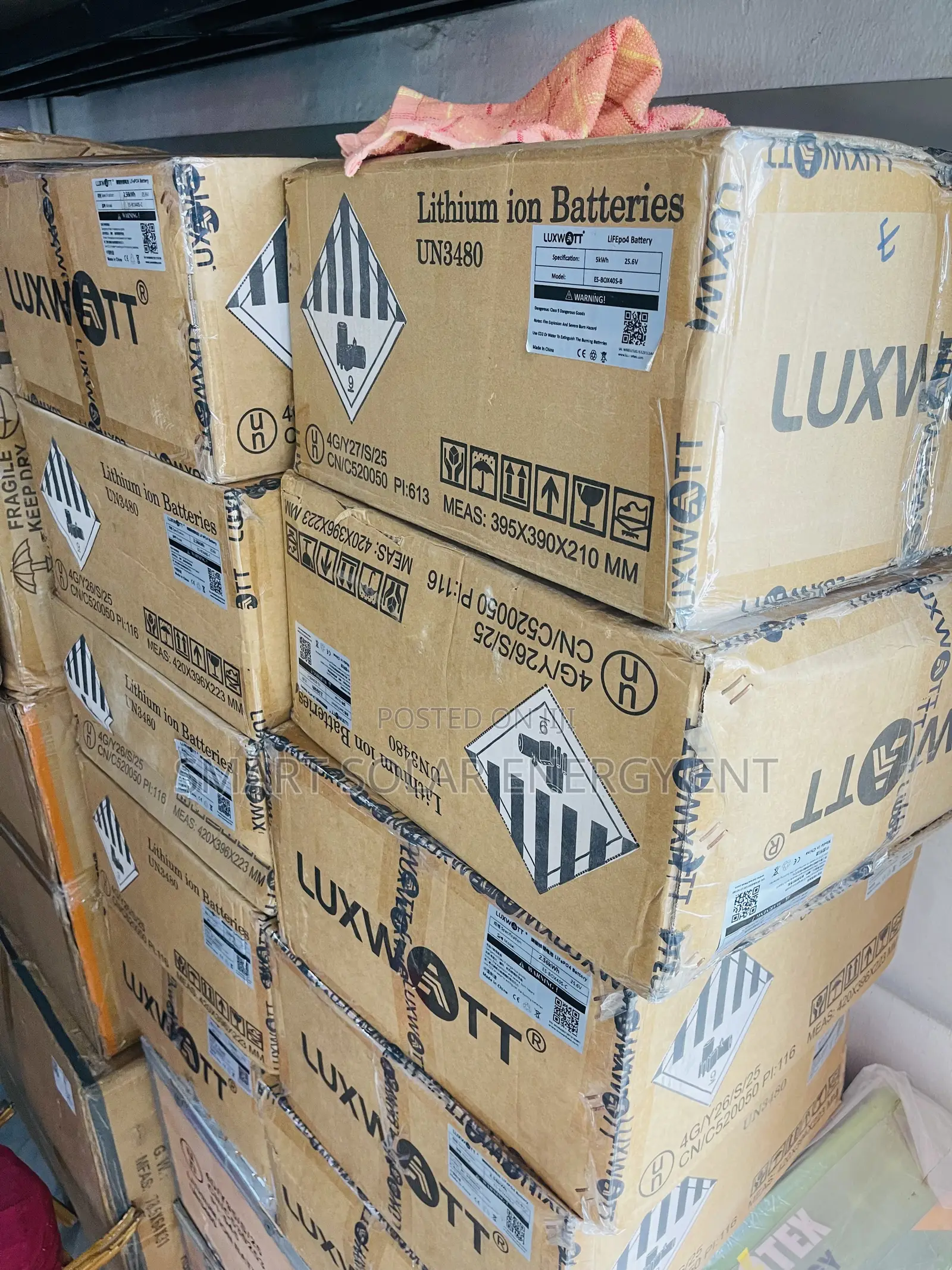 2.56kwh Luxwatt Lithium Battery2