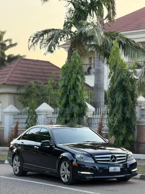 Mercedes-Benz C300 Sport 4Matic Sedan AWD (3.5L 6cyl 7A) 2013 Black