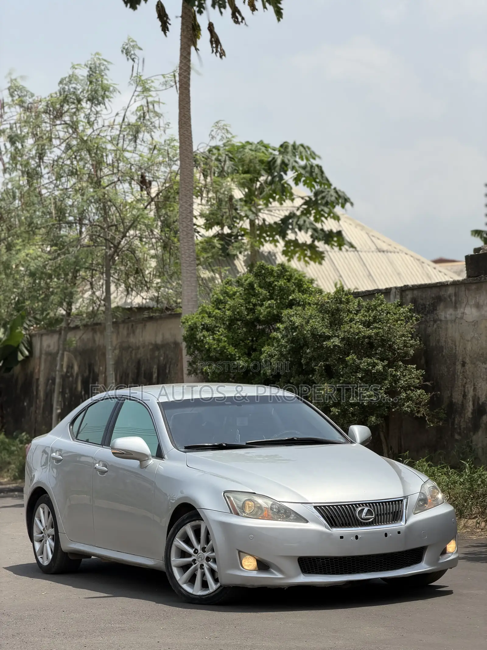 Lexus IS 250 Automatic 2011 Silver