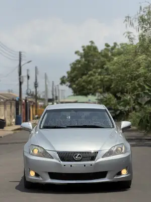 Lexus IS 250 Automatic 2011 Silver