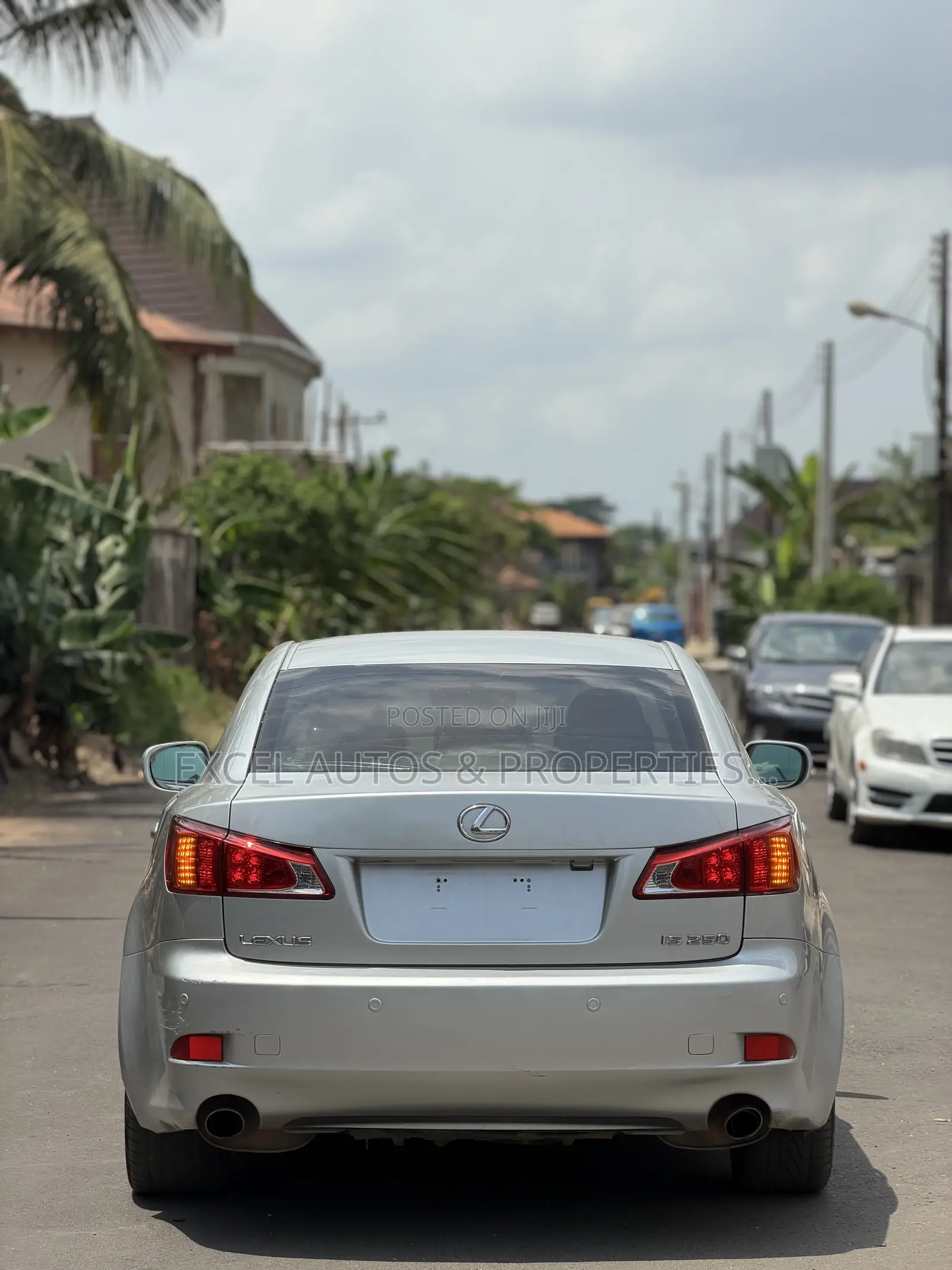 Lexus IS 250 Automatic 2011 Silver