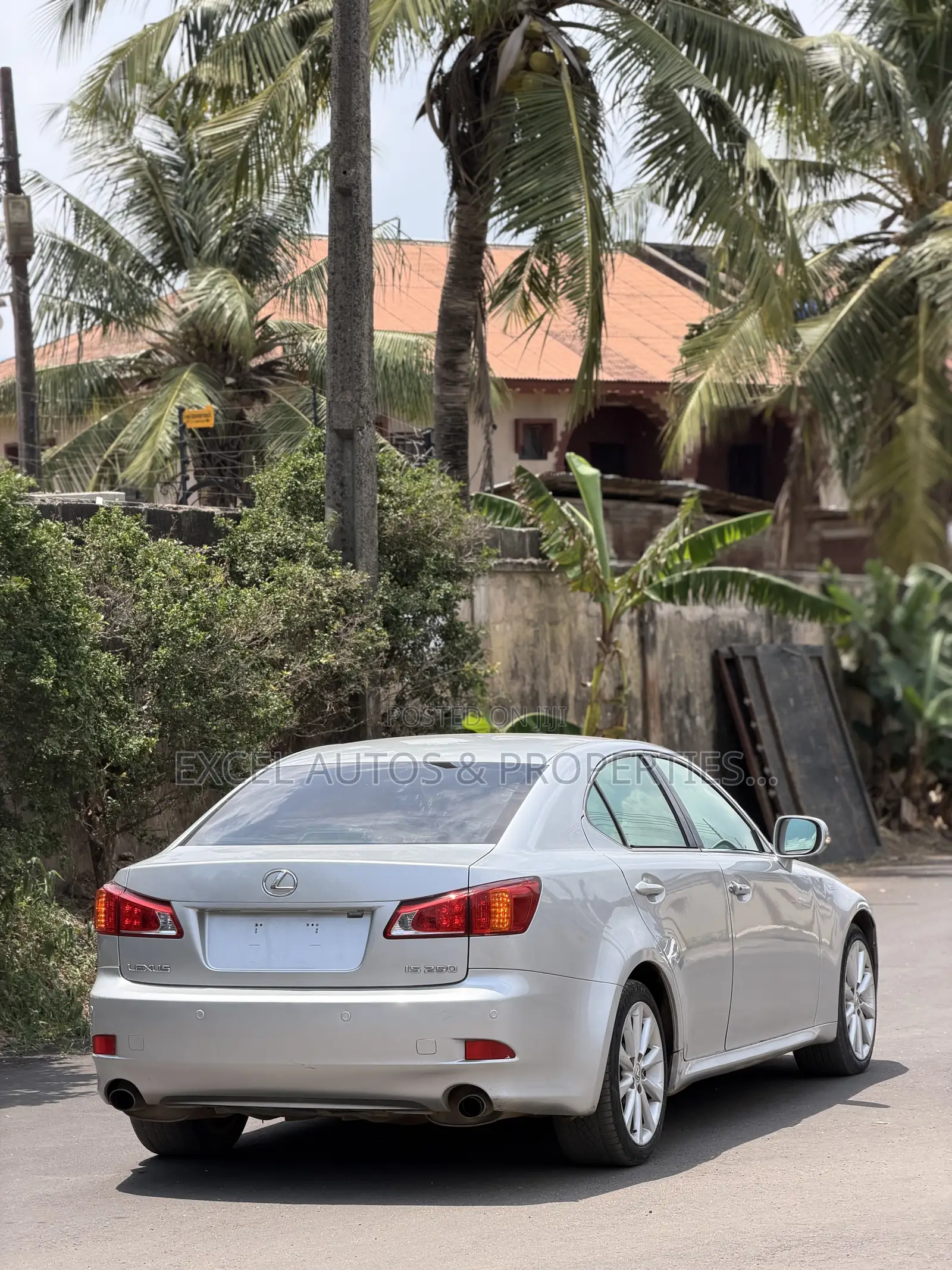 Lexus IS 250 Automatic 2011 Silver