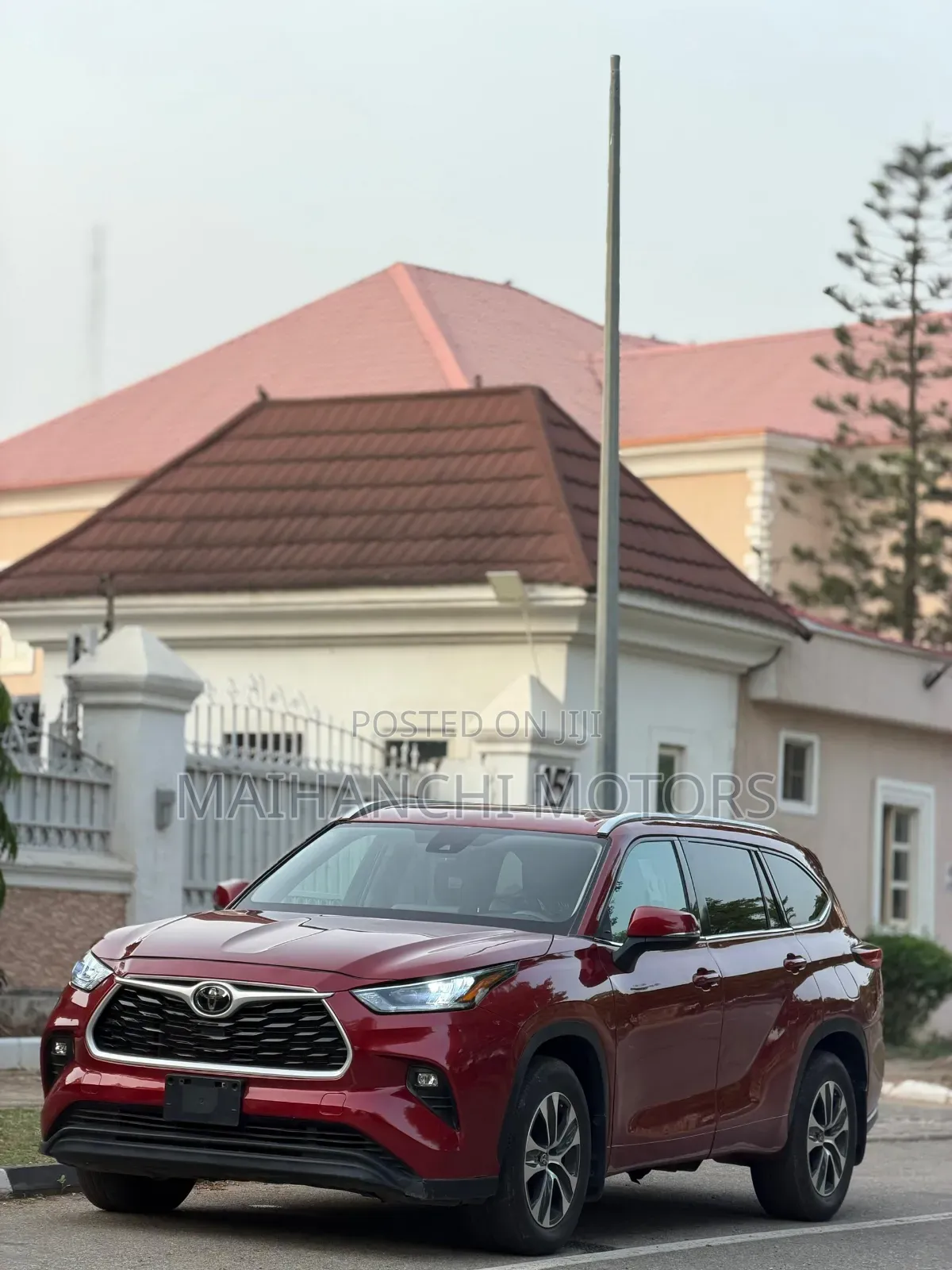 Toyota Highlander 2021 Red