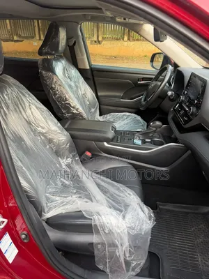 Toyota Highlander 2021 Red