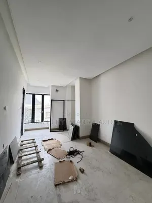 Furnished 3bdrm Block of Flats in Off Allen for sale