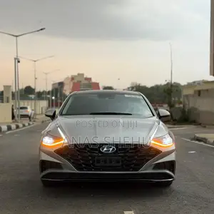 Hyundai Sonata 2022 Silver
