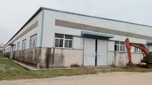 11,000 SQM Warehouse With Other Warehouses Along Lagos Ibadan Express