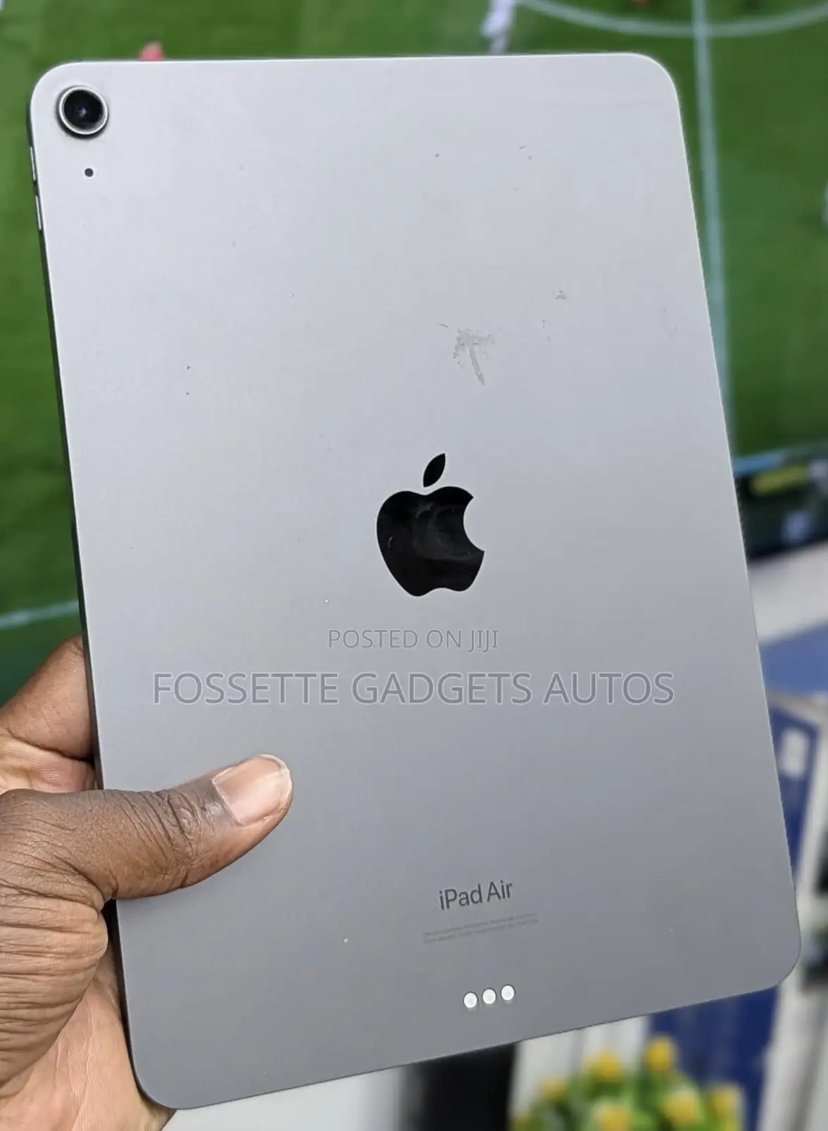 Apple iPad Air 64 GB Gray
