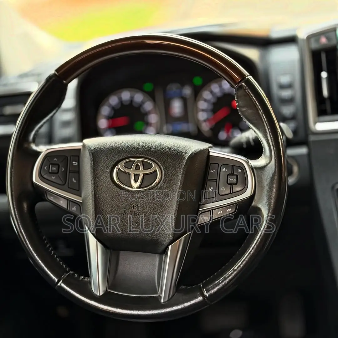Toyota Granvia 2023 Black
