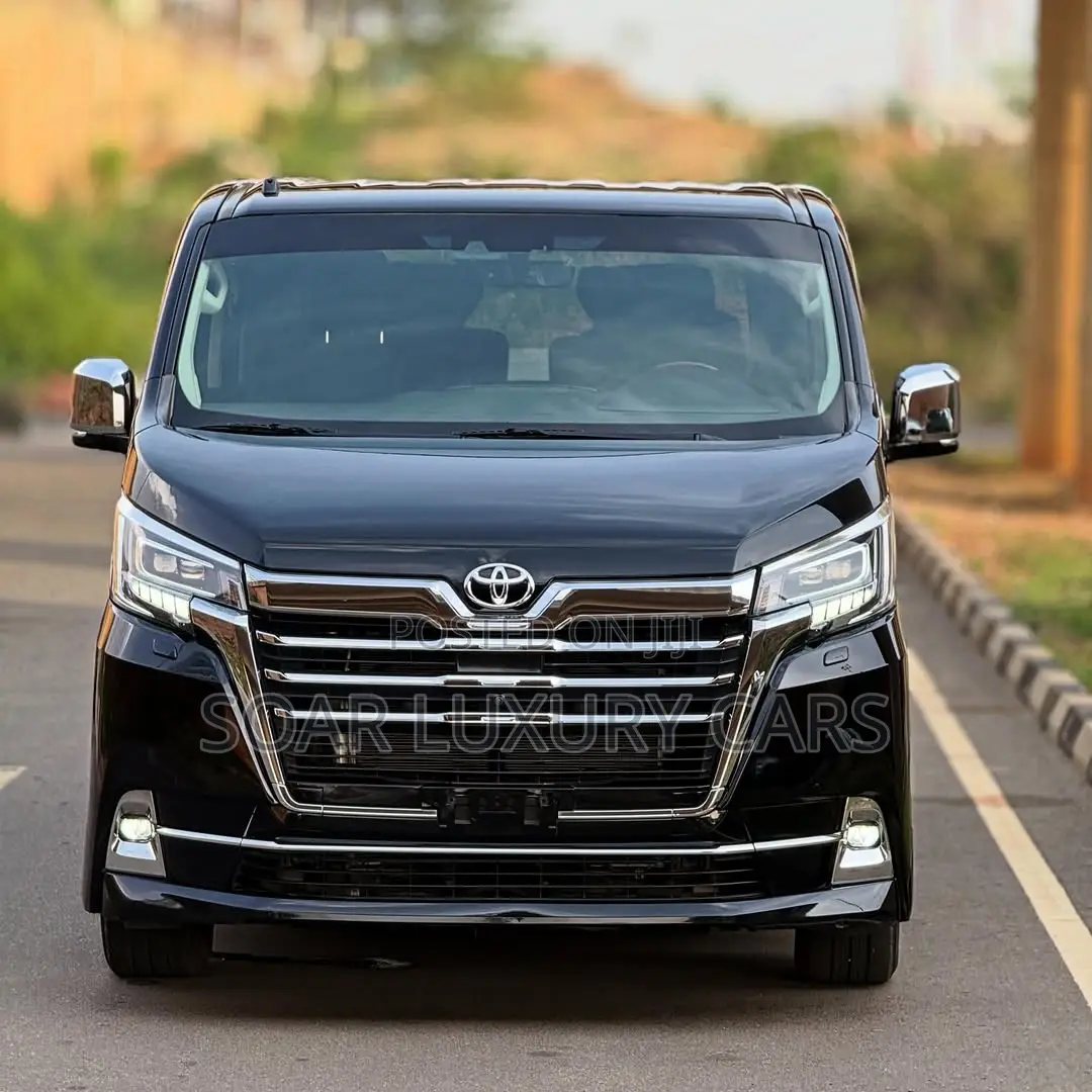 Toyota Granvia 2023 Black