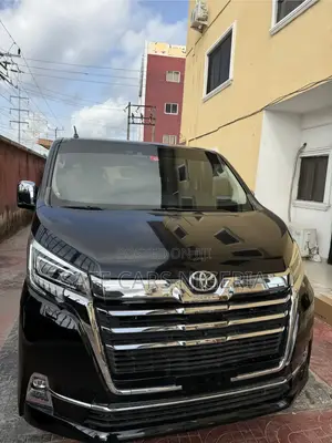 Toyota Granvia 2023 Black