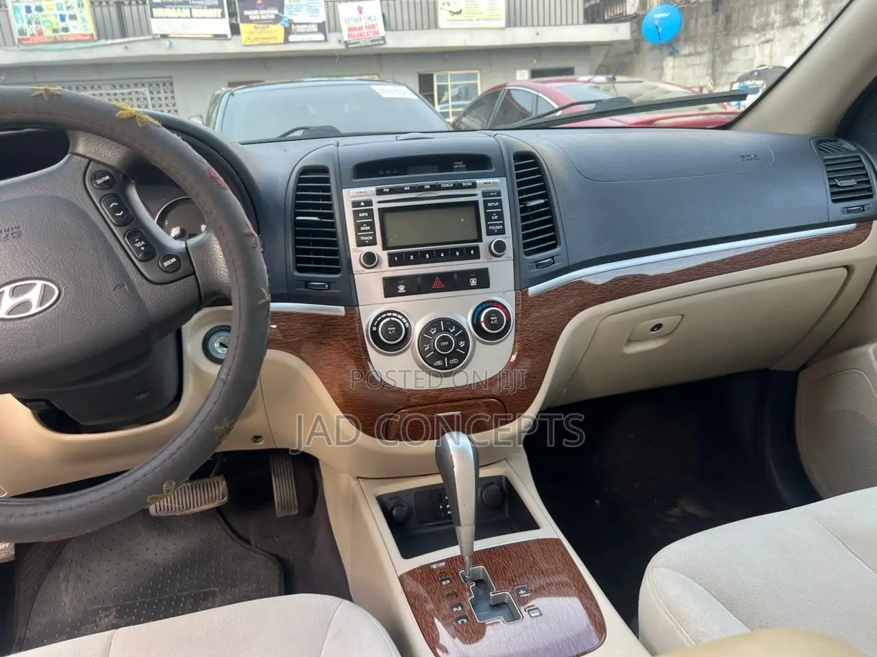 Hyundai Santa Fe 2010 Maroon