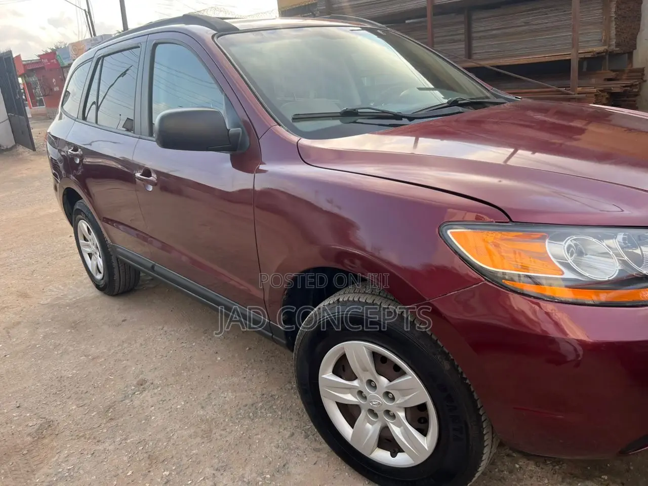 Hyundai Santa Fe 2010 Maroon
