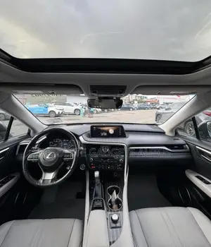 Lexus RX 2019
