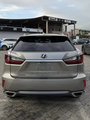 Lexus RX 2019