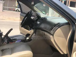 Honda Accord 2006 Gray