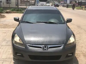 Honda Accord 2006 Gray