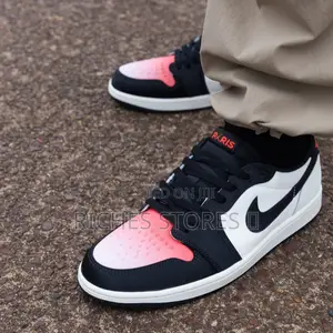 Air Jordan 1 Retro Og Paris Saint Germain Sneakers